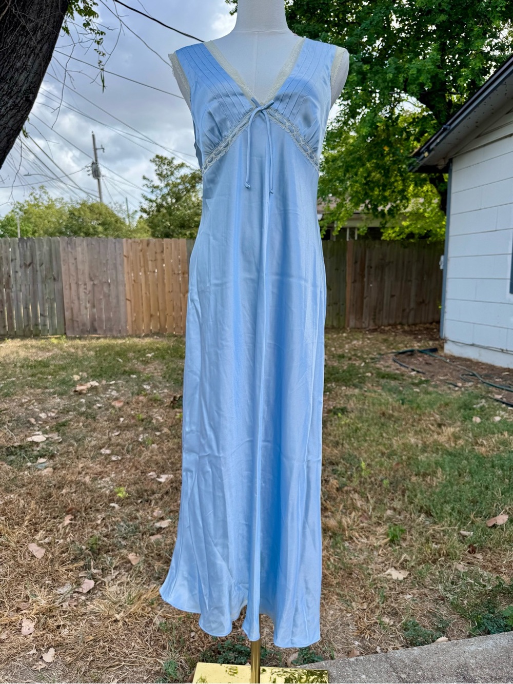 Vintage Y2K Blue Maxi with Lace Trim